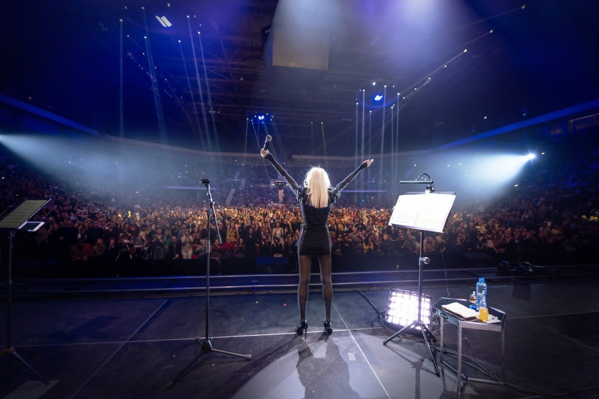 Stage Design Bg Лили Иванова София Концерт Осветление Следачи Лили Иванова София Концерт Осветление Следачи Stage Design Bg